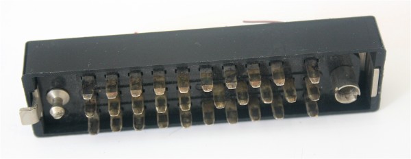 Siemens/ Tyco oder Amphenol Tuchel DIN 41622 30 polige versilberte Messerleiste mit Wanne Metall