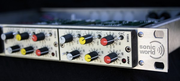 SonicWorld FR4X-W695be Rack