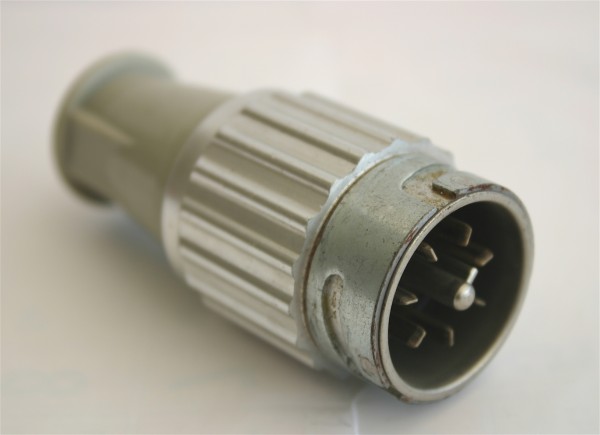 Amphenol Tuchel 8 Pol Kabelstecker T3050-010 für Neumann M49/M50 gebraucht