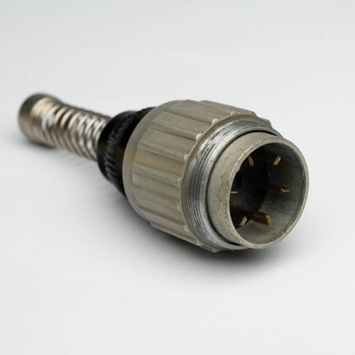 Amphenol Tuchel 6 Pol Kabelstecker T3037-010 für Neumann U47/U48 gebraucht